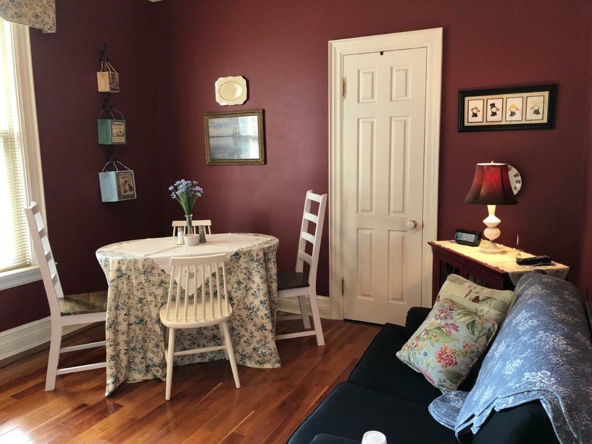 Bed and Breakfast Clydesdale House Barrie Exterior foto